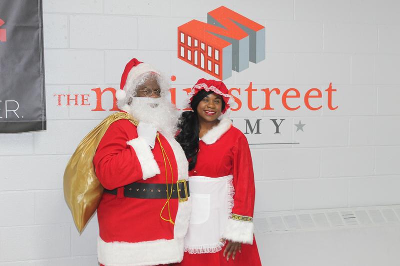 Volunteers Needed: Breakfast With Santa Featured Photo