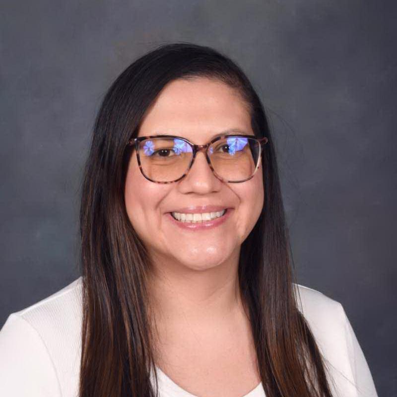 YasminLopez's Profile Photo