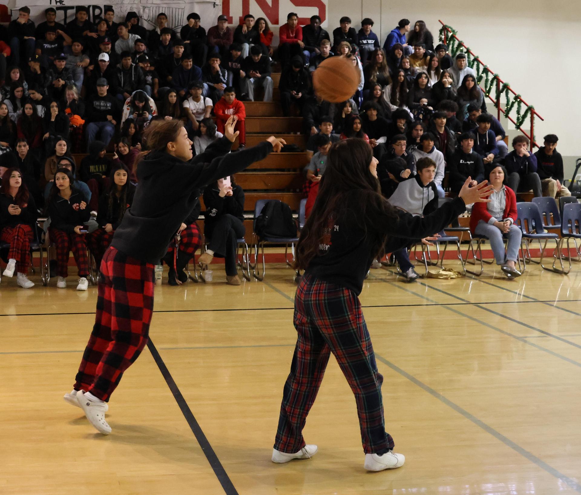 students playing jingle ball shootout