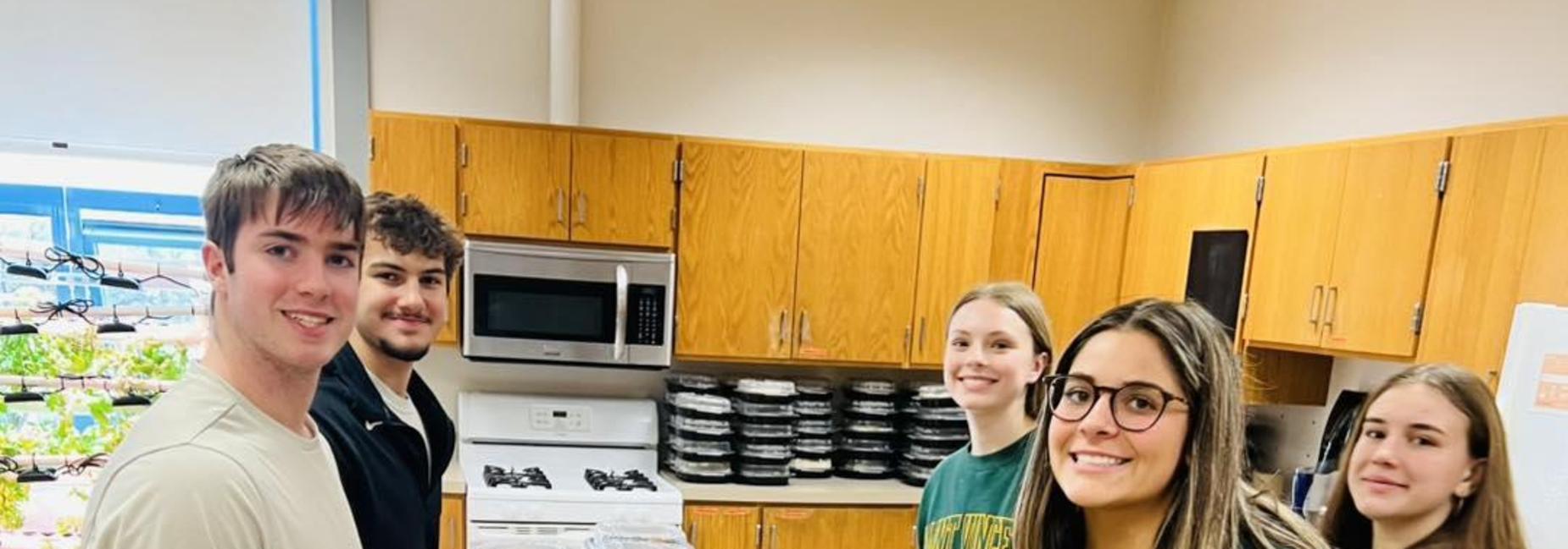 Holiday Meal Drive-Up Volunteers