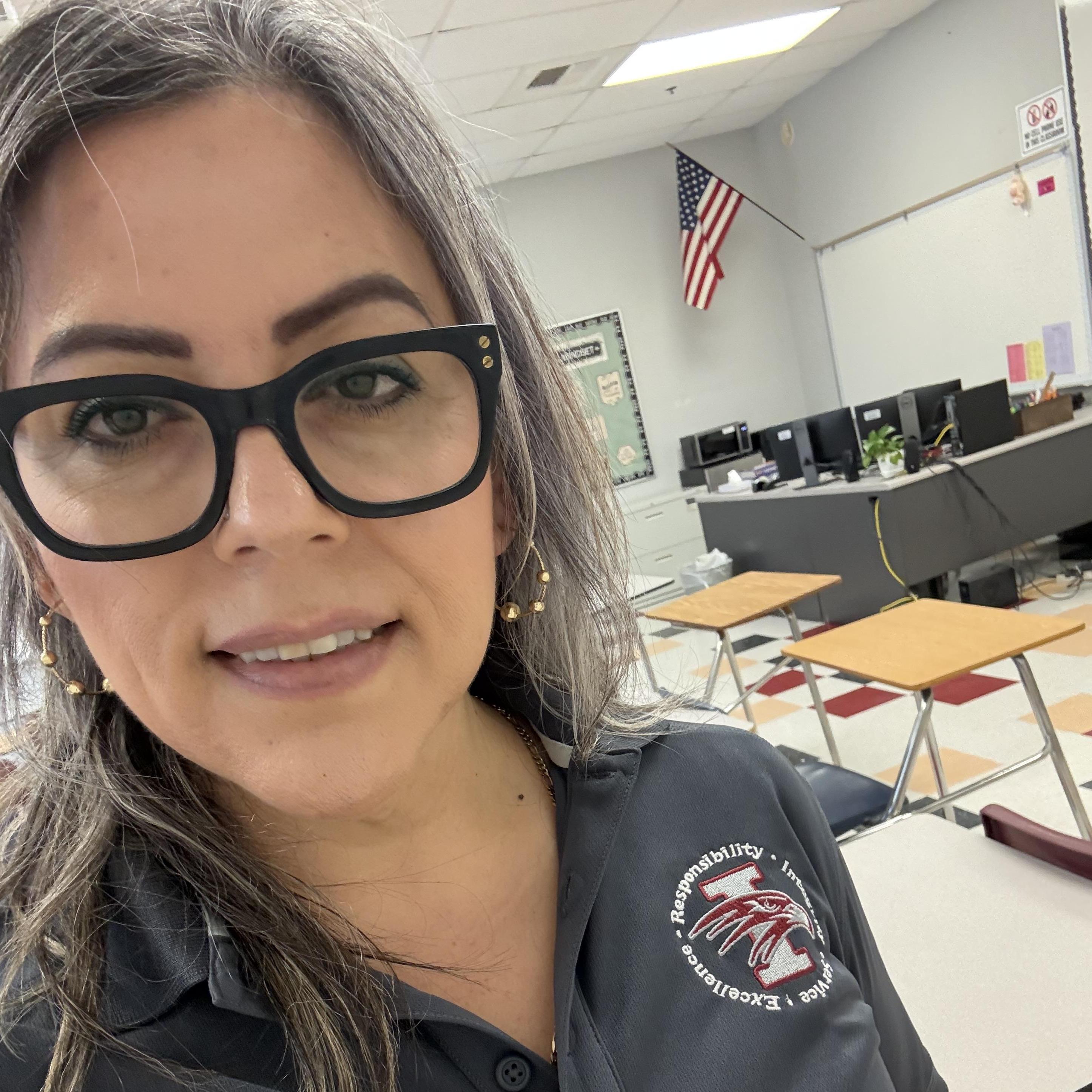 YaquelineVillegas's Profile Photo