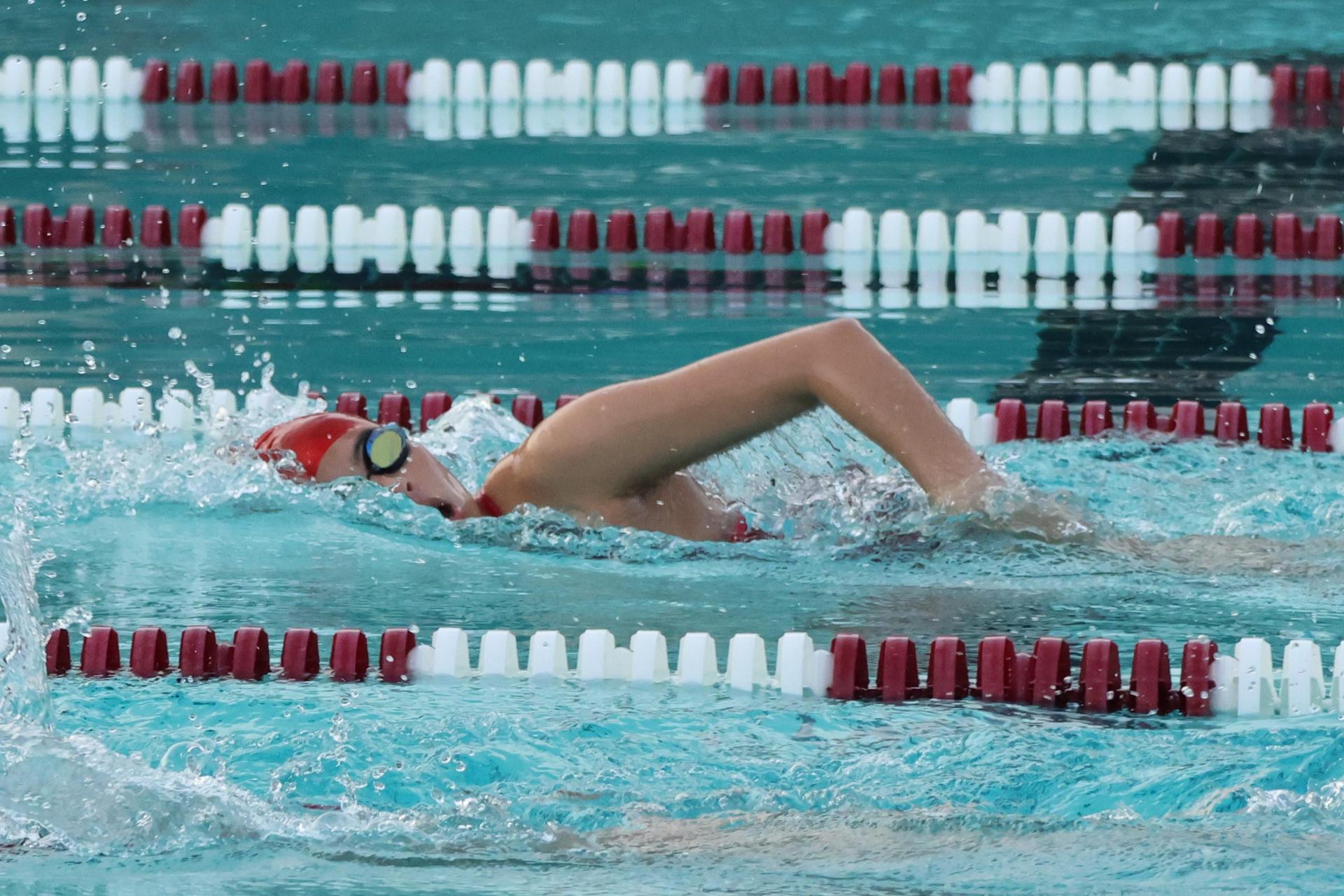 Gaby Christiansen swimming