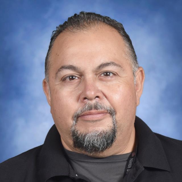 MiguelNuñez's Profile Photo