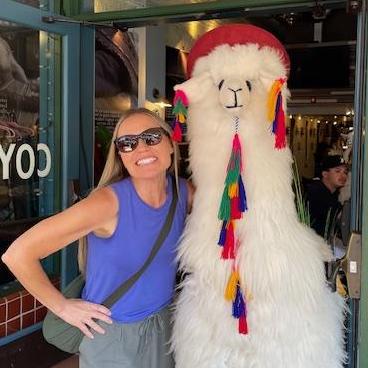 SarahLewis's Profile Photo