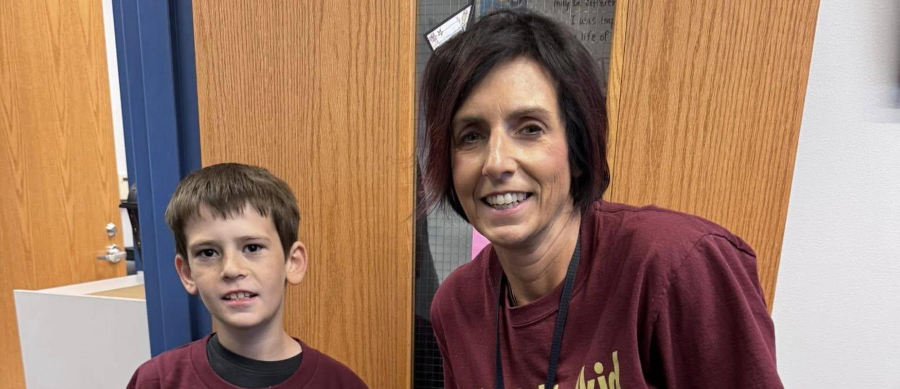 Be the Kind Kid t-shirt presentation