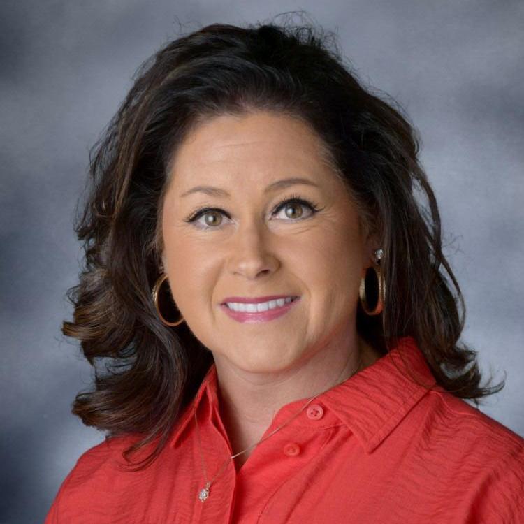 YvonneWest's Profile Photo