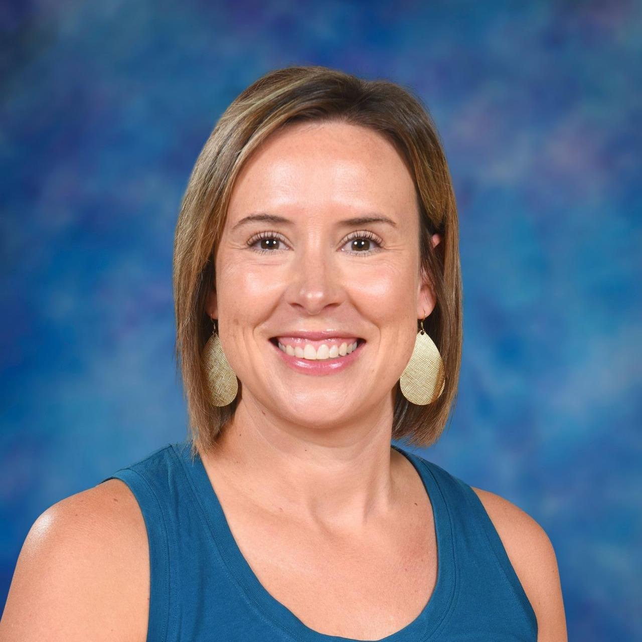 ElizabethHinz's Profile Photo
