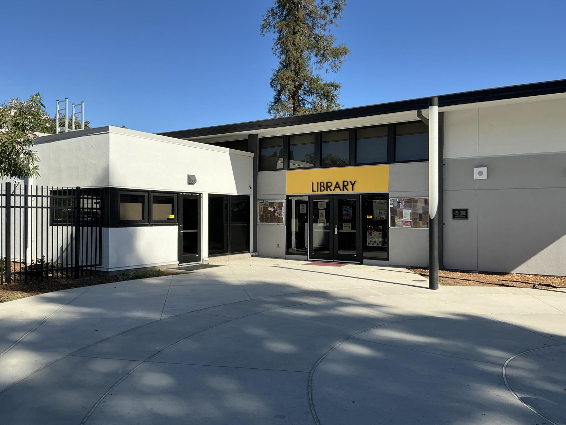 Del Mar High School - New Administration Building