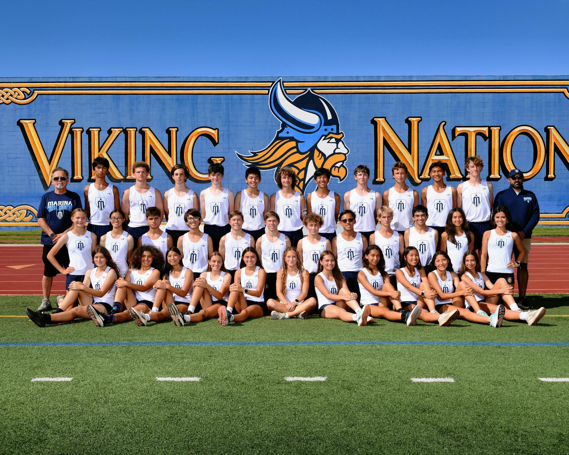 photo of the cross country team