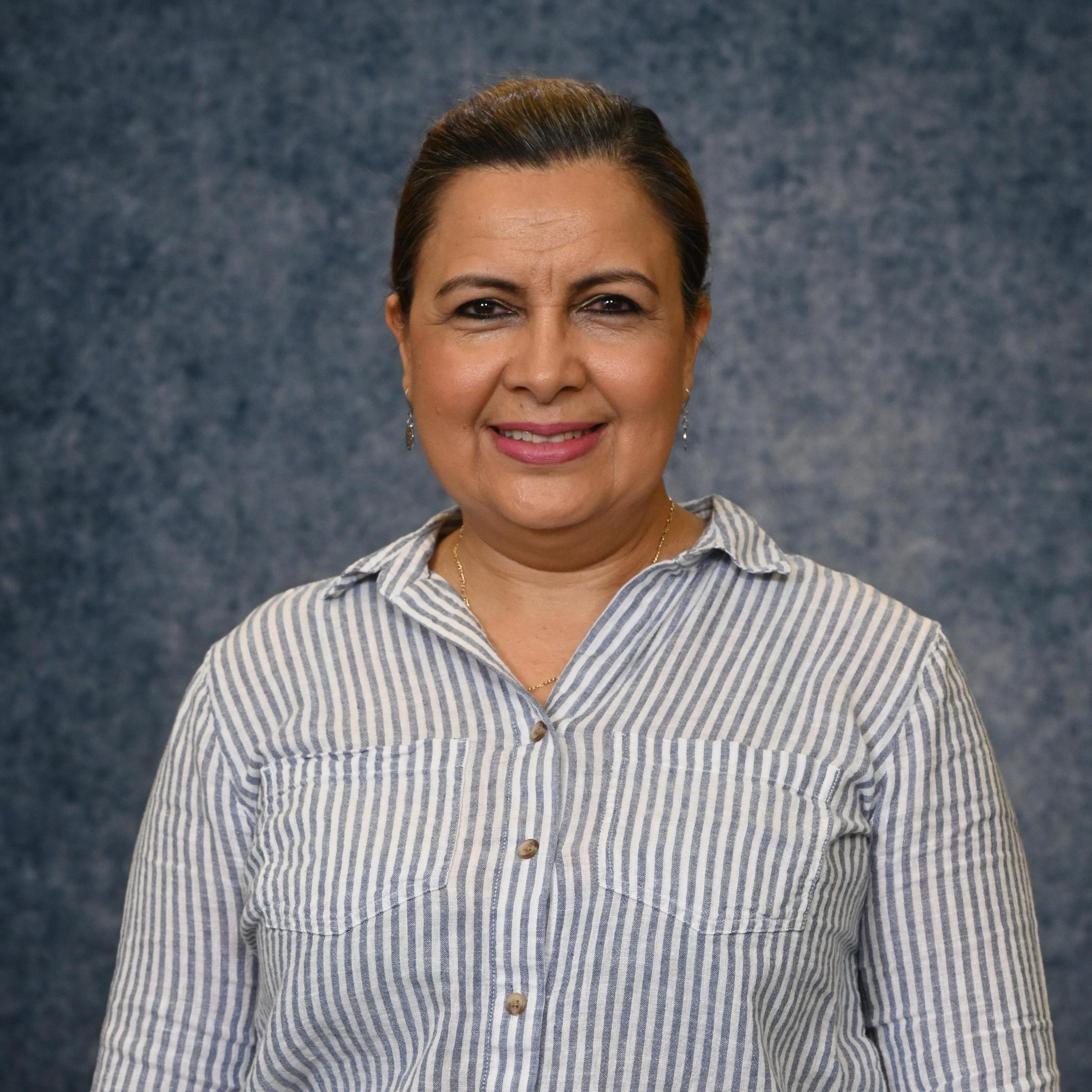 AlmaRazo's Profile Photo