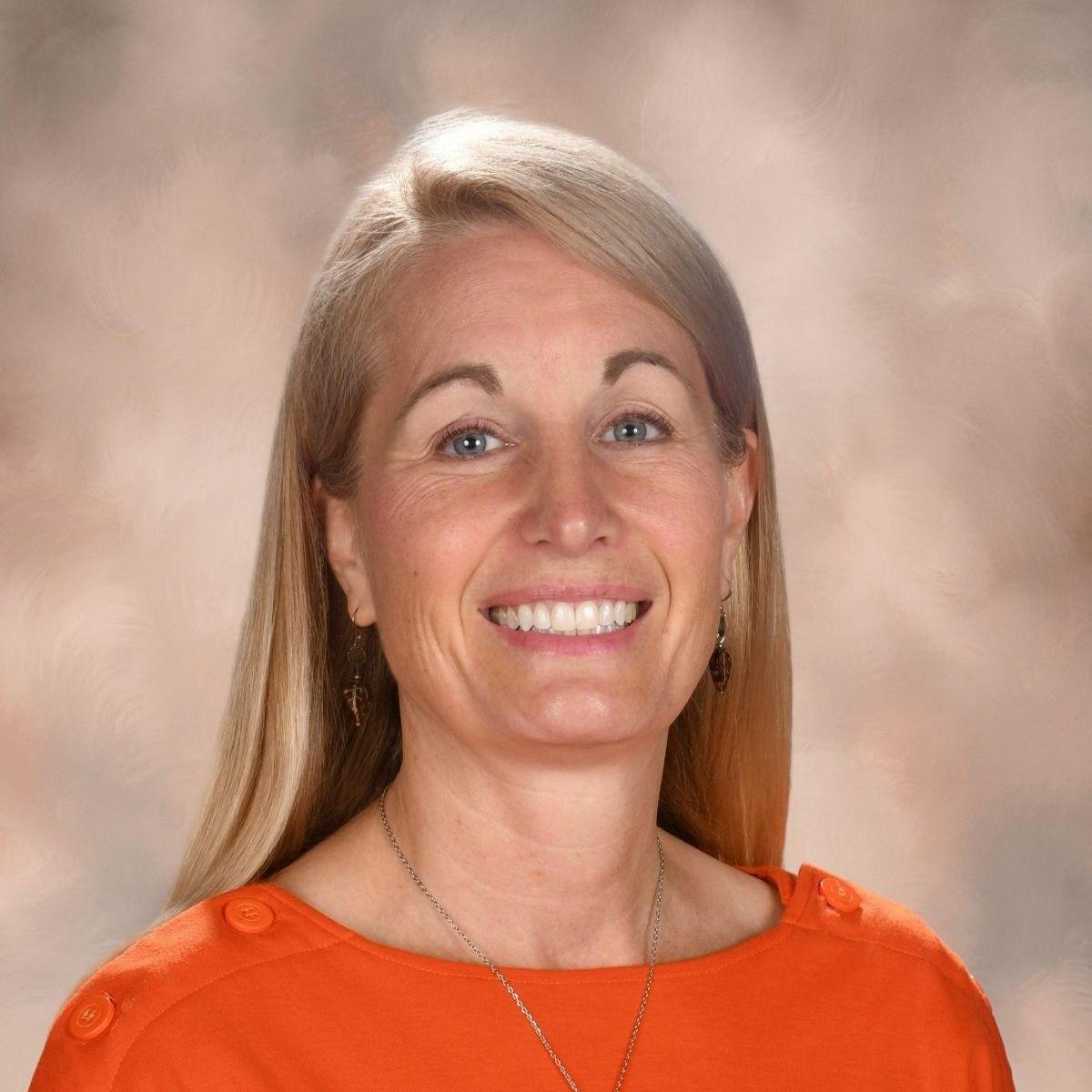 JulieVanek's Profile Photo