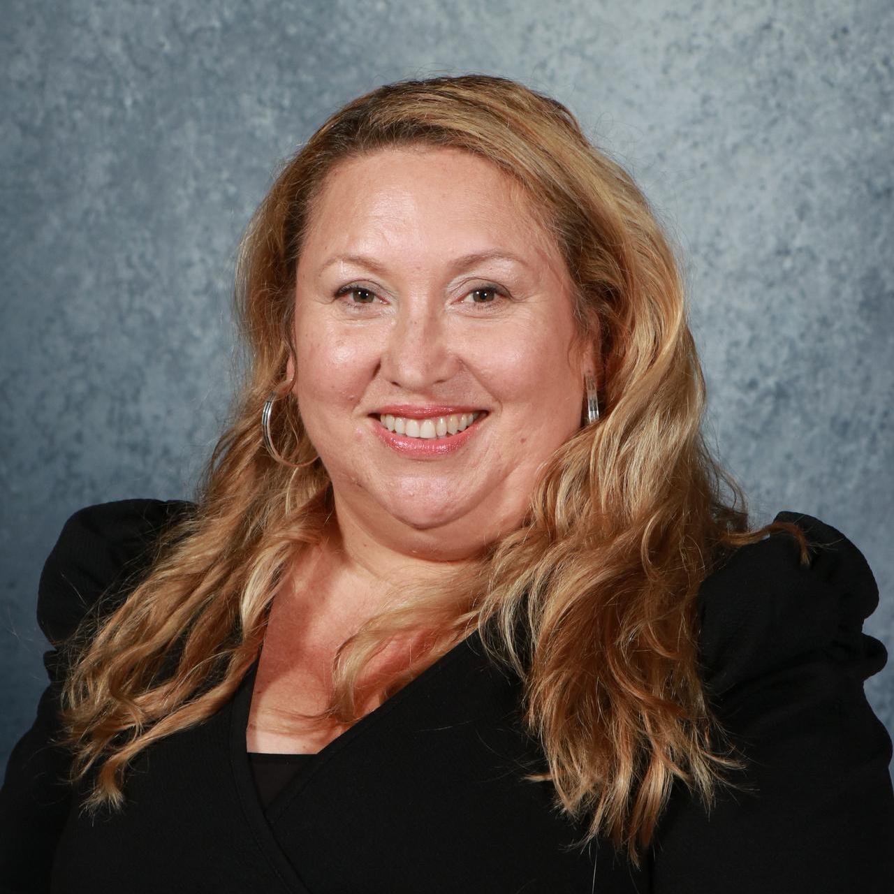 ErikaFlores's Profile Photo