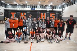 TKHS Special Olympic team members along with their Linkers for the game.