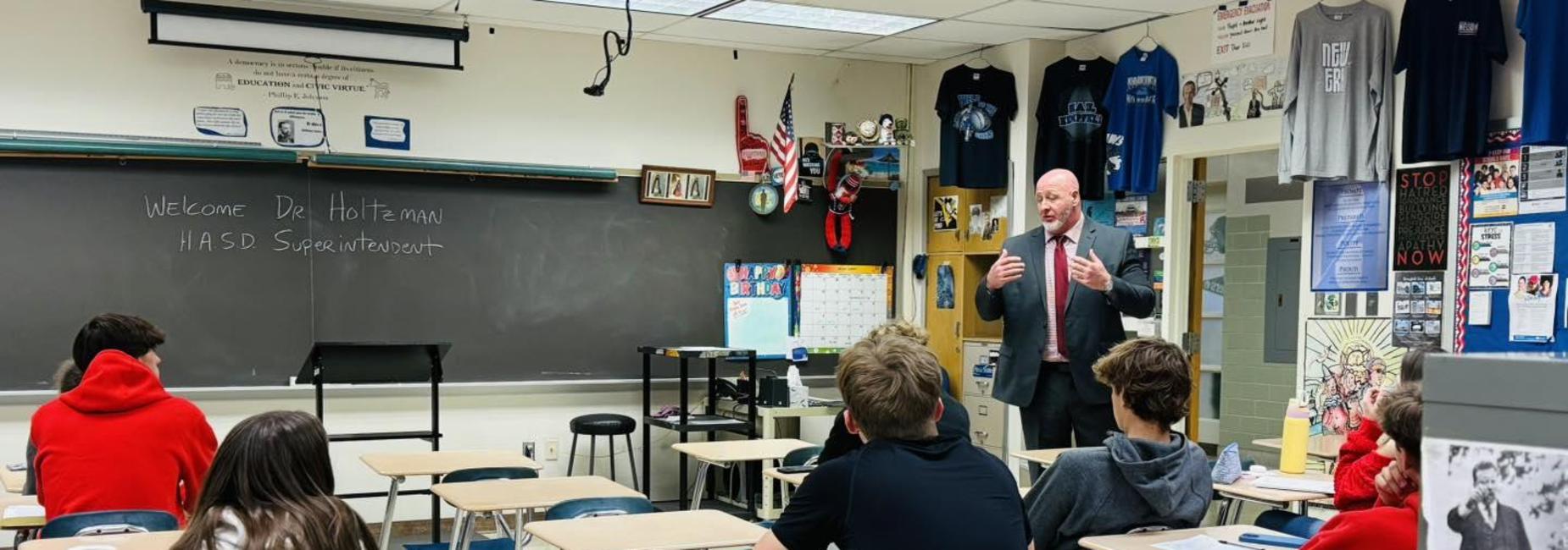 Project 18 students with Dr. Holtzman