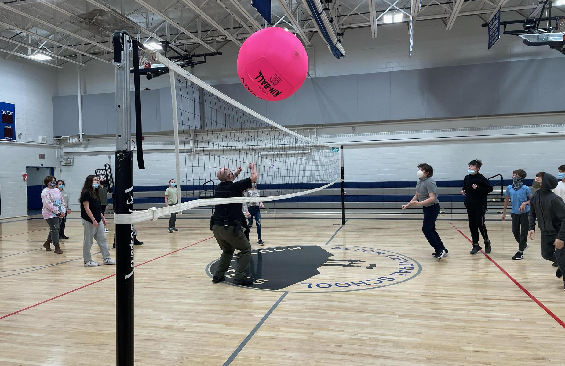 PE Class w/ SRO