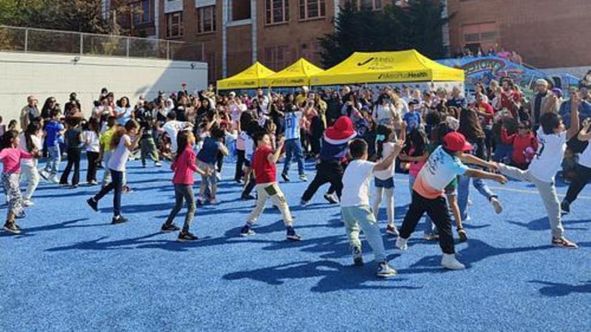 students in the main yard