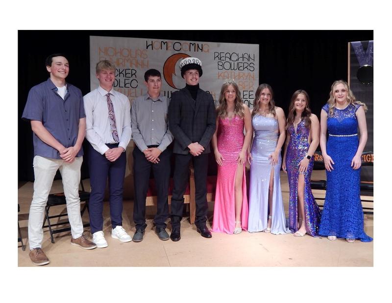 Congratulations to our King and Queen Ipswich School District 226