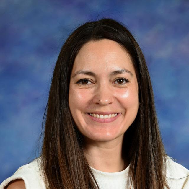 SarahThomasson's Profile Photo