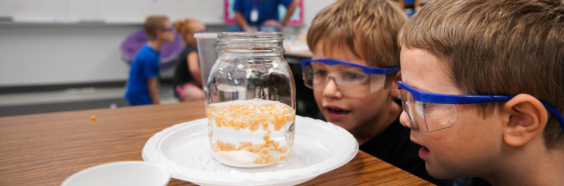 students with experiment