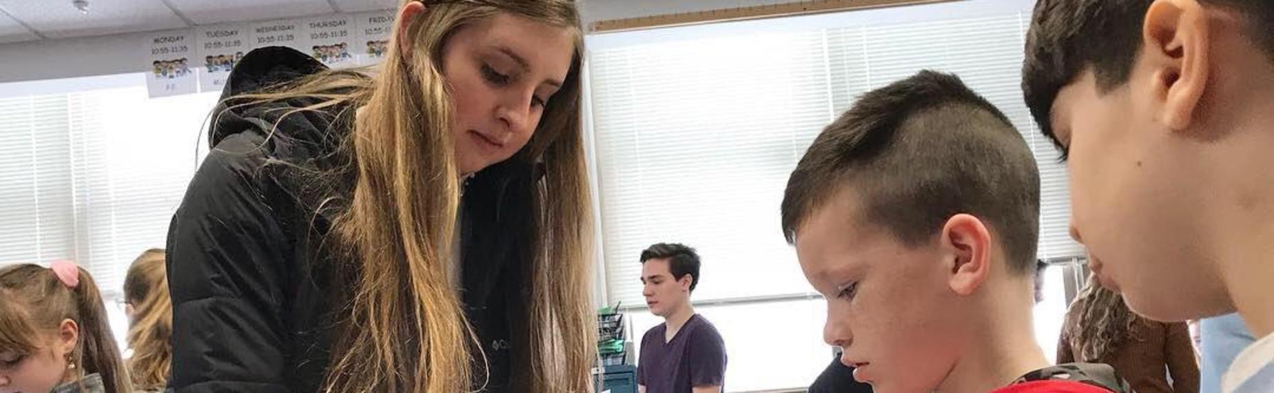 HS Students teaching WSS students