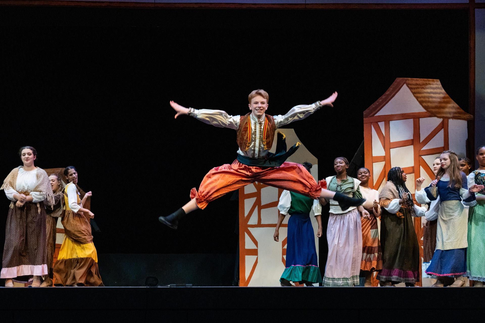 A scene from Something Rotten, Jr.