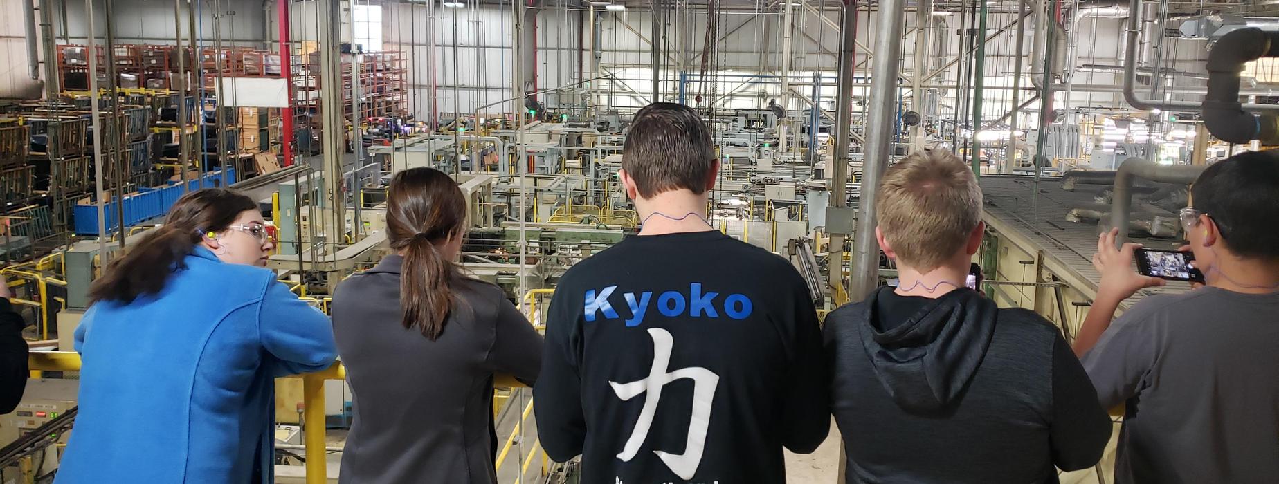 Kyoko visits Carlex