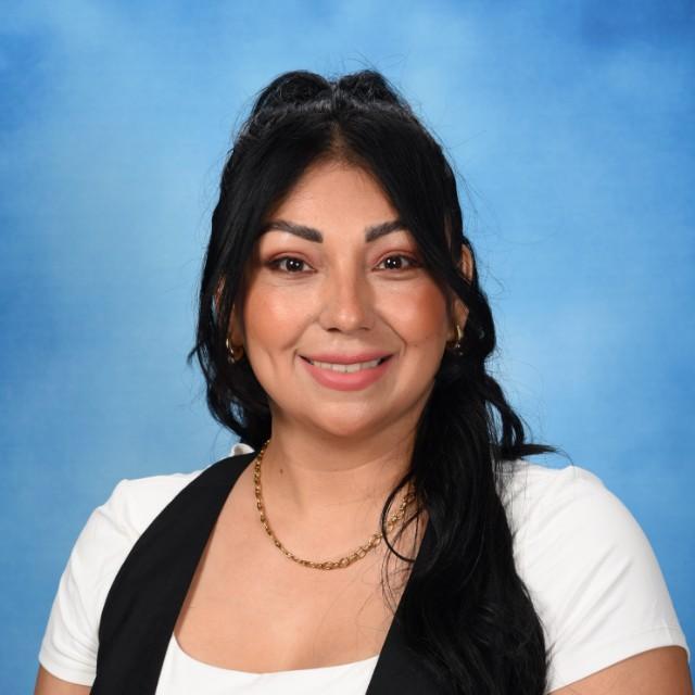 YolandaNunez De Romero's Profile Photo