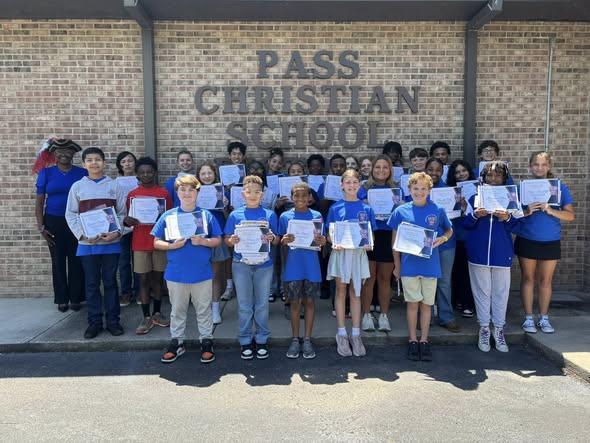 Dr. Evers would like to thank the members of the Superintendent’s Student Advisory Council. She states, “They have served as her closet student advisors - advising on matters such as  student behavior, the academic calendar,  student seating, and service opportunities.”