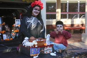 Garfield School Community Gathers for Halloween Trunk or Treat