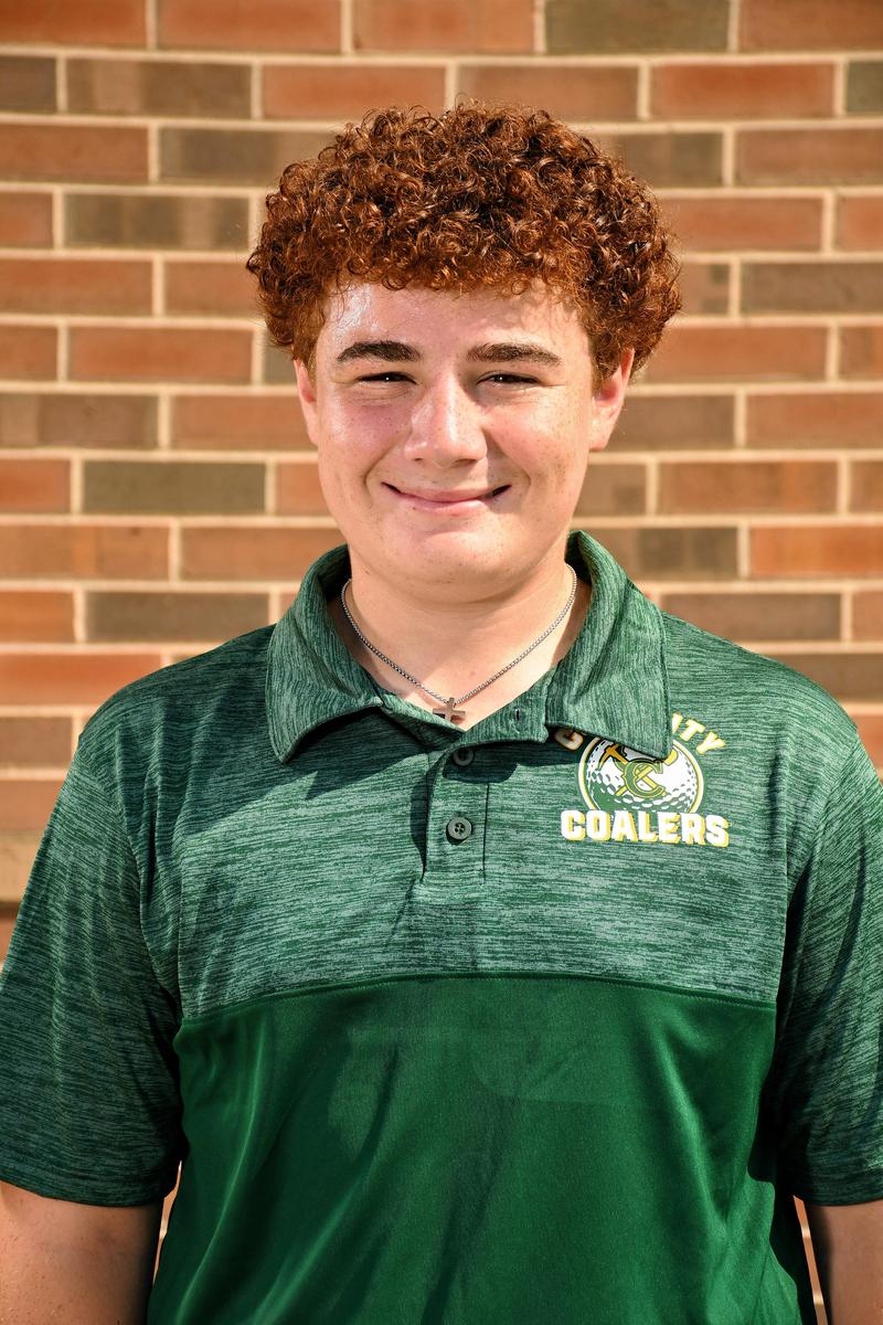 Golfer scores season best