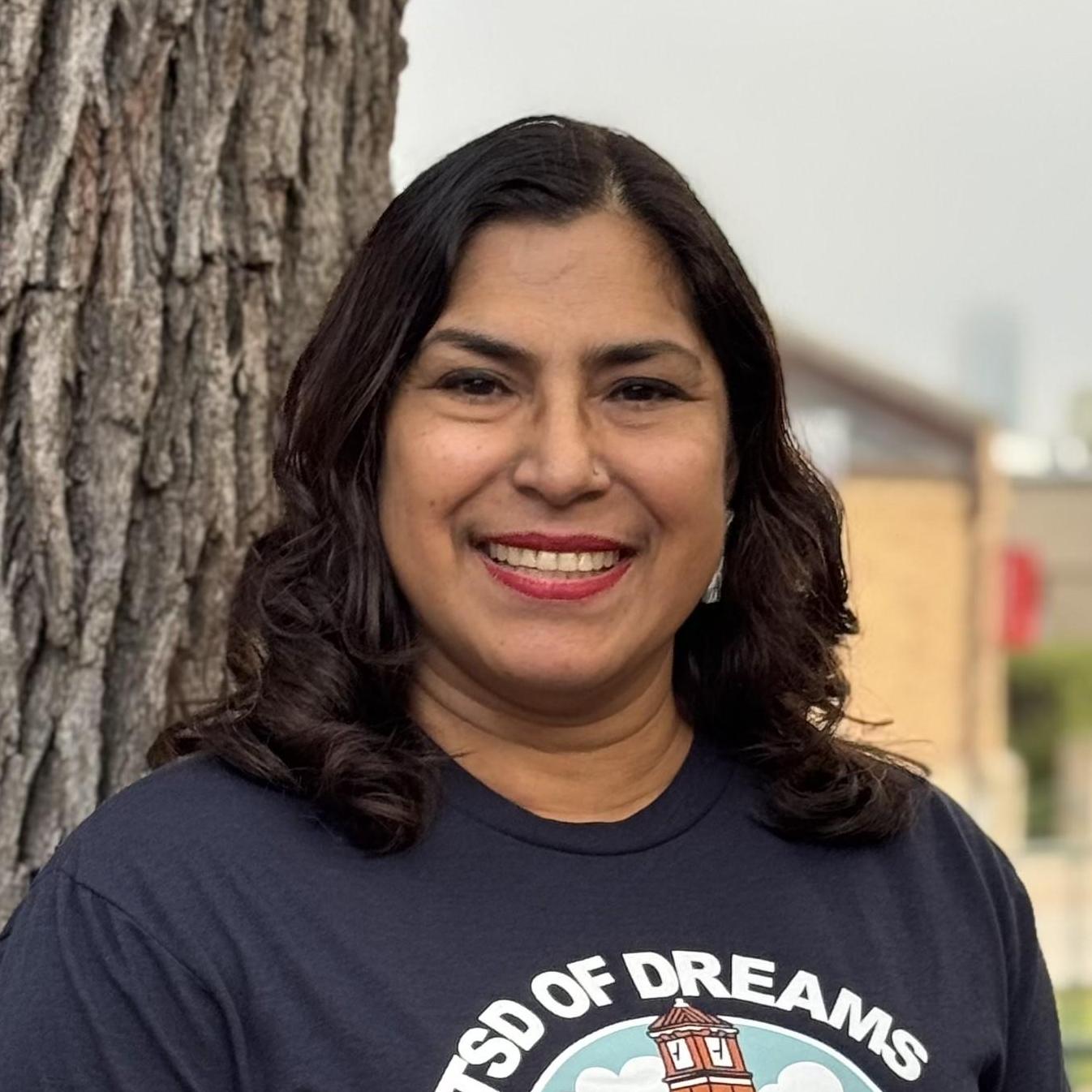 LauraZuniga's Profile Photo
