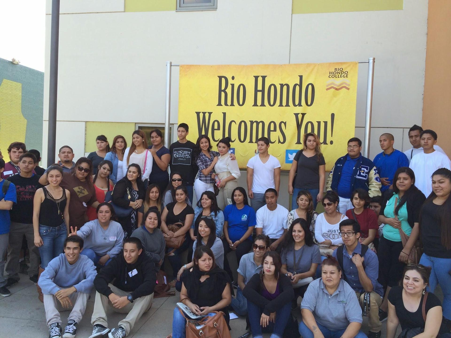 El Monte students outside of Rio Hondo College 