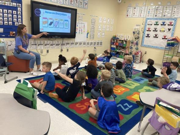 Today our wonderful school nurse spent time with our kindergarteners in Mrs. Smalley’s class teaching them the right way to wash their hands!