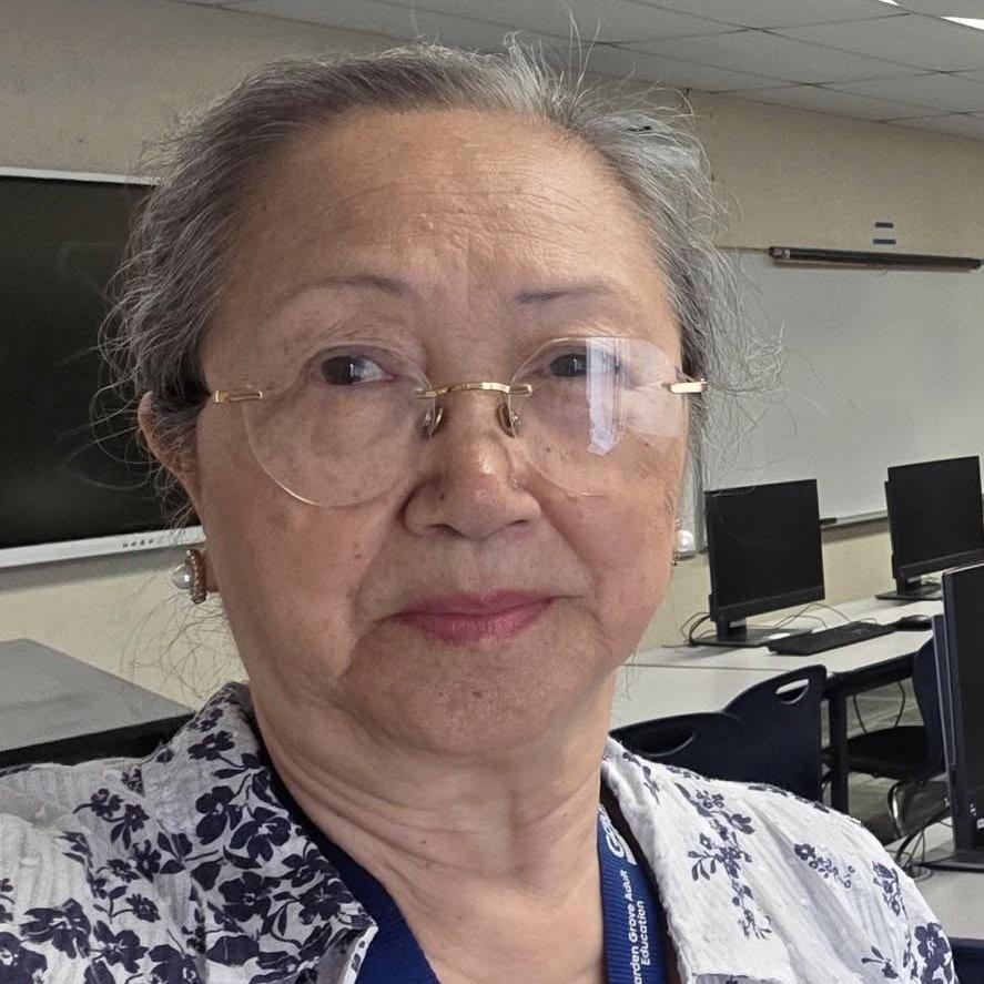 Dung (June)Nguyen's Profile Photo