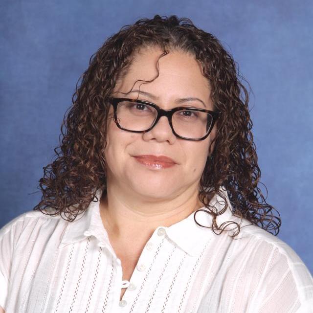 EstelaDel Real's Profile Photo