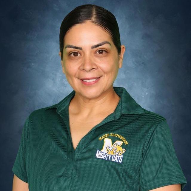 BrendaLuna's Profile Photo