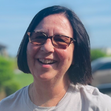 LizOakley's Profile Photo