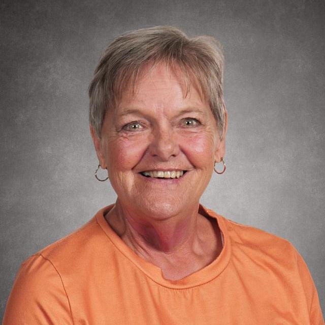 LisaRussell's Profile Photo