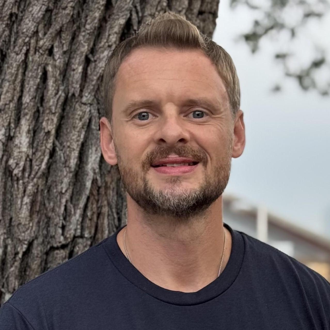 StefanDenisiuk's Profile Photo