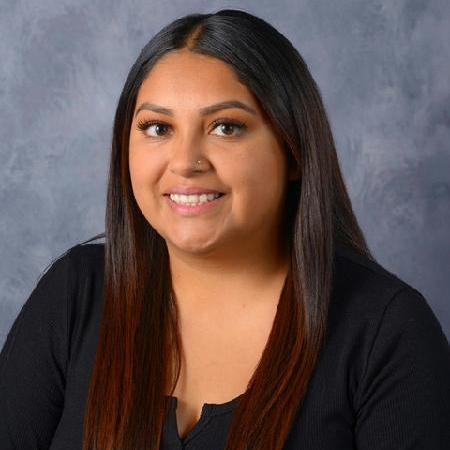 KARINAPARDO's Profile Photo