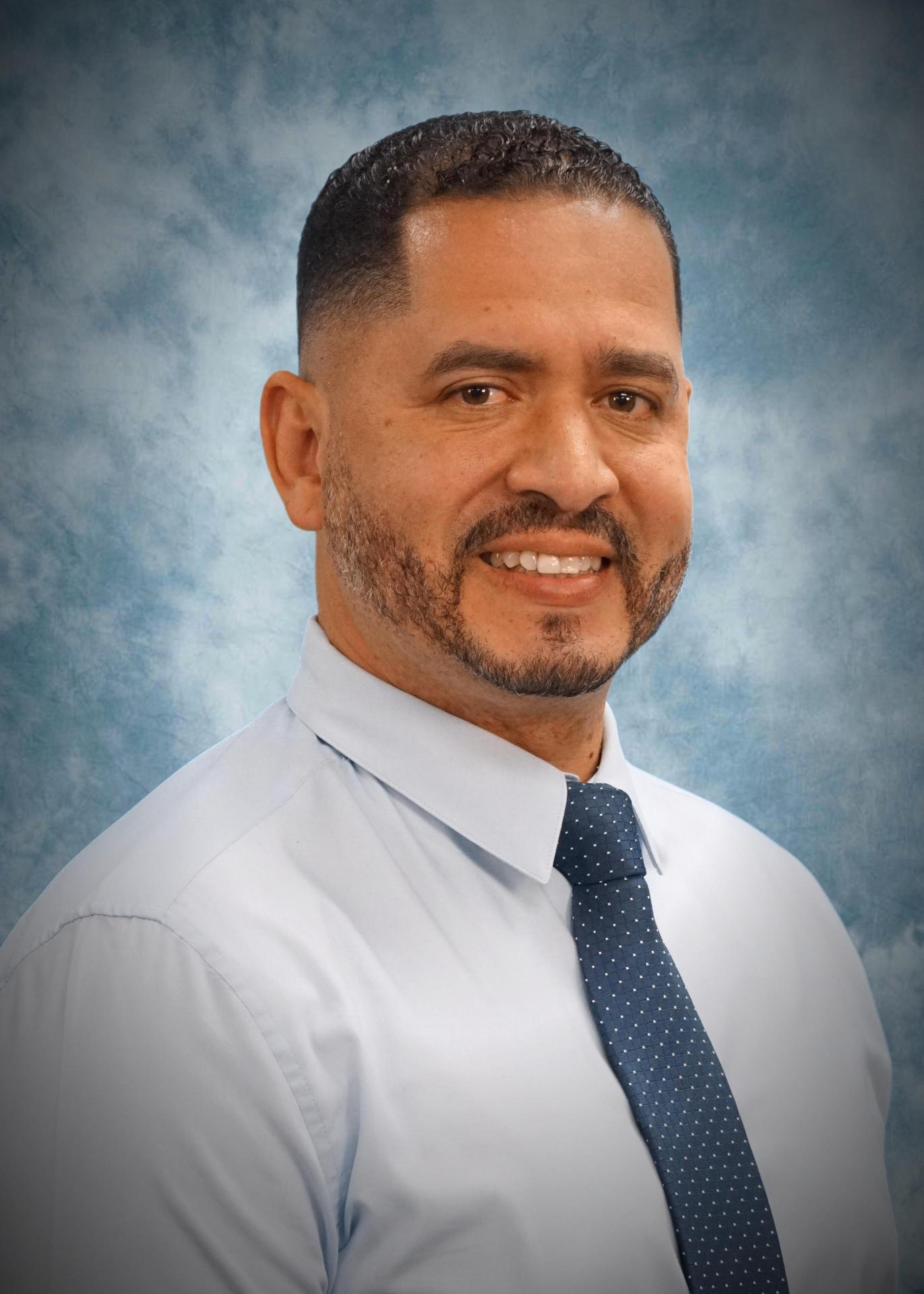 Picture of Luis Rodriguez