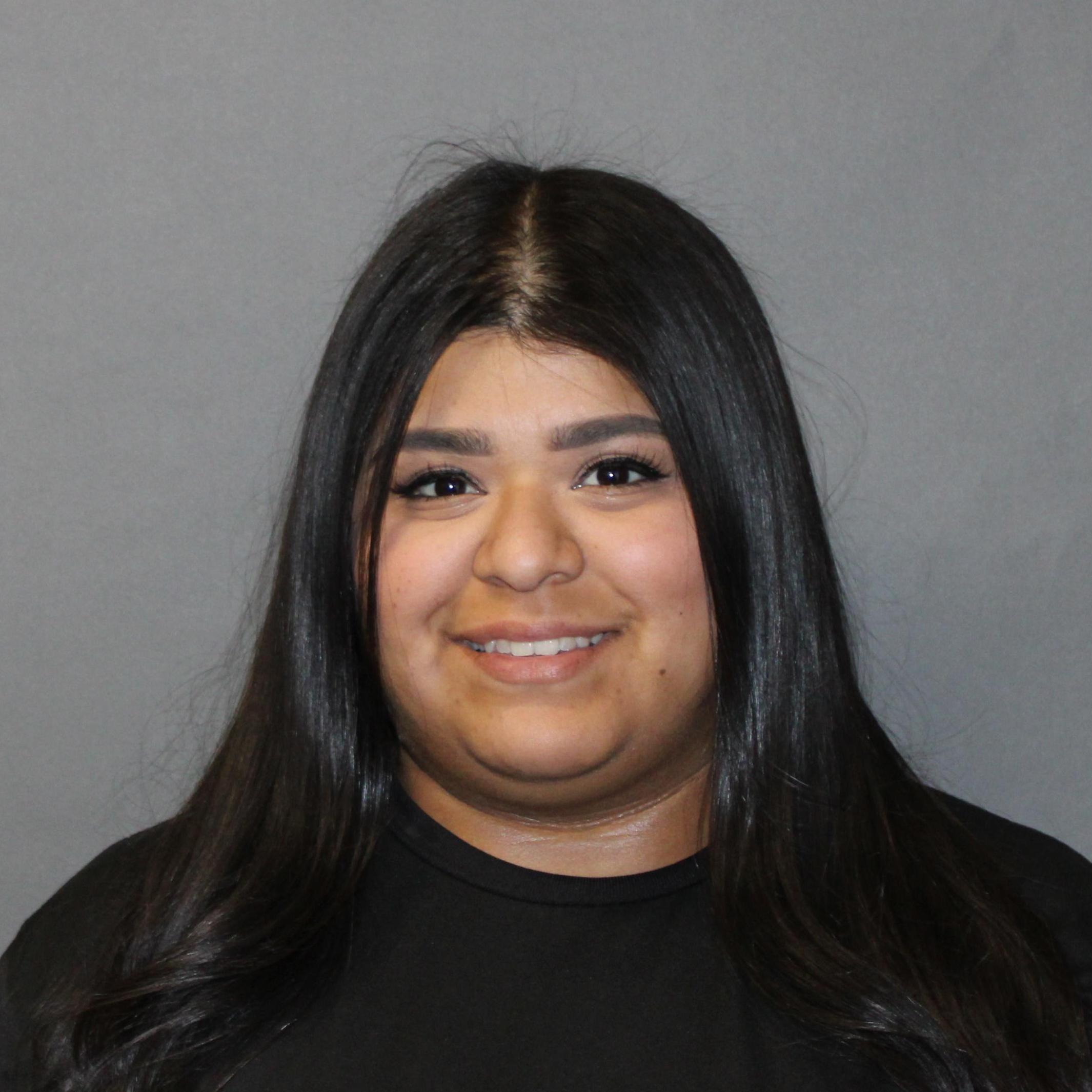 YuritzySegura's Profile Photo