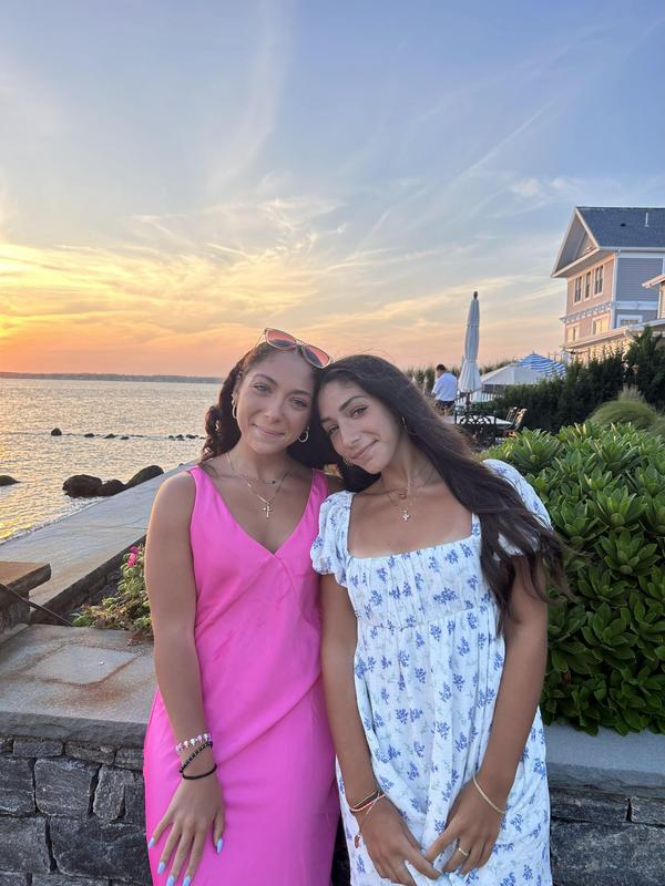 Bianca LaBella '19 with sister Ava LaBella '20