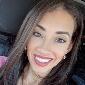 AlyssaAlvarez's Profile Photo