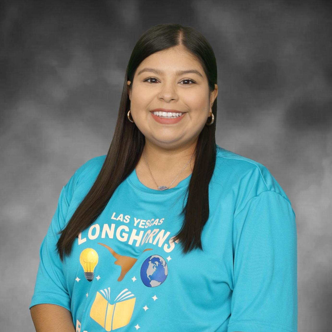 ClarissaFlores's Profile Photo