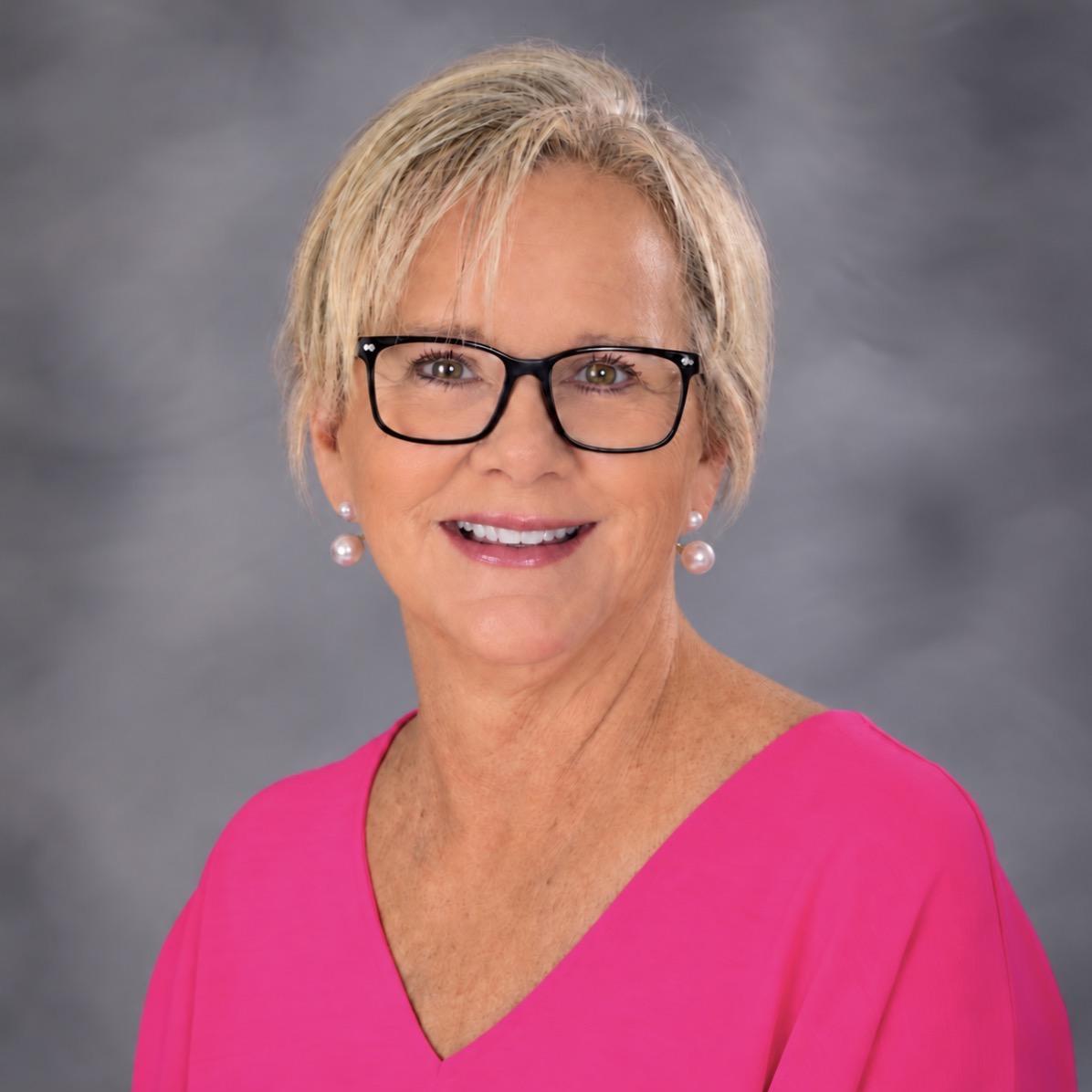 LoriDell's Profile Photo