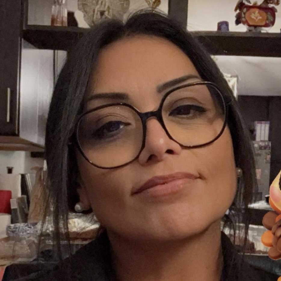 MaribellEscott's Profile Photo