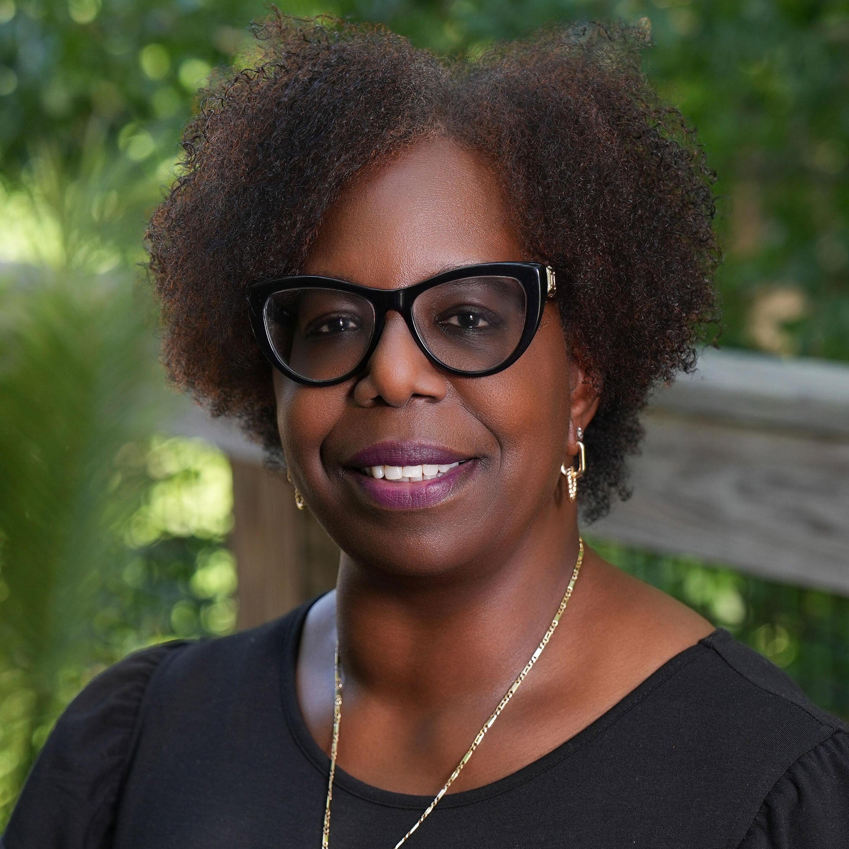 LisaLewis's Profile Photo