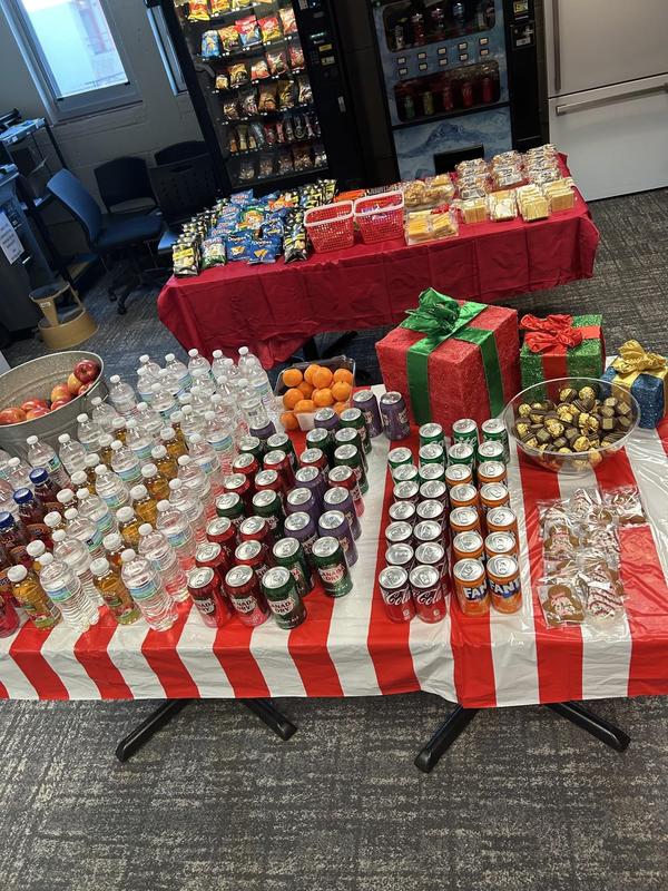 PTO Celebrates Teachers and Staff During Holiday Season