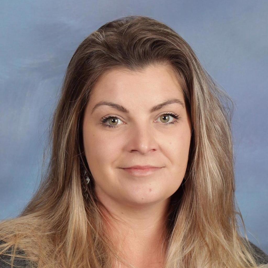 EmilyArmstrong's Profile Photo